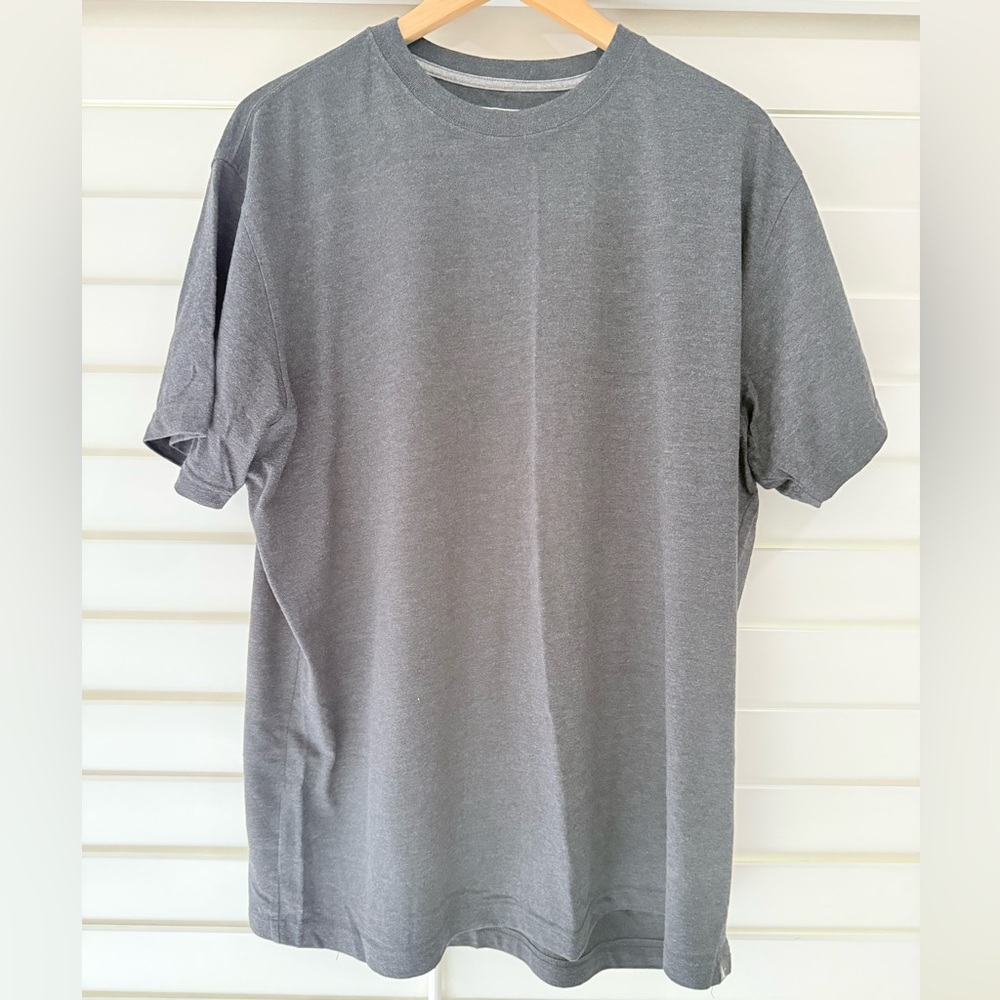 Eddie Bauer Charcoal Gray Short Sleeve Tee